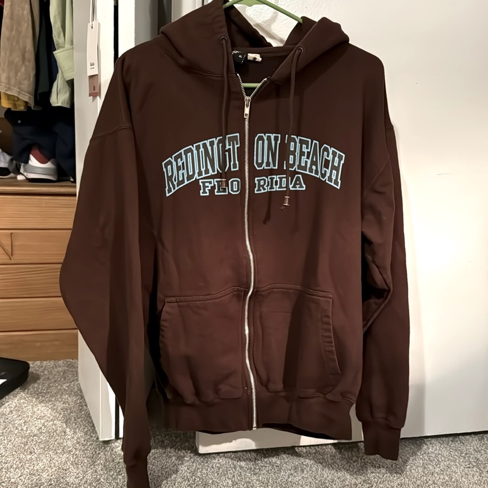 Yoffee | Brown Zip-up Sweater